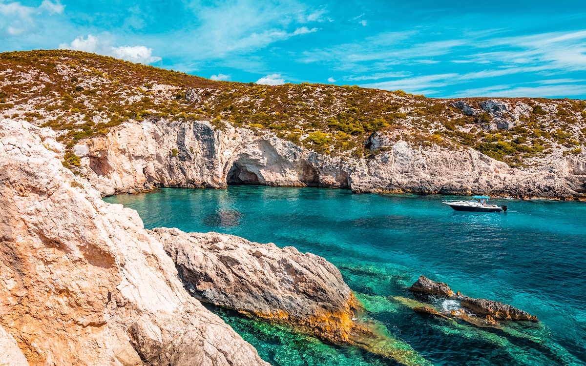 source: https://dailytravelpill.com/porto-limnionas-beach-zakynthos-greece/