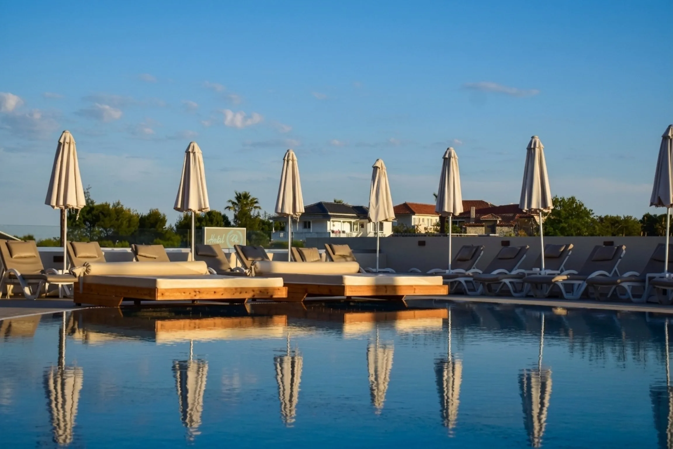 Dennys Inn Hotel - Pool Kalamaki Zakynthos